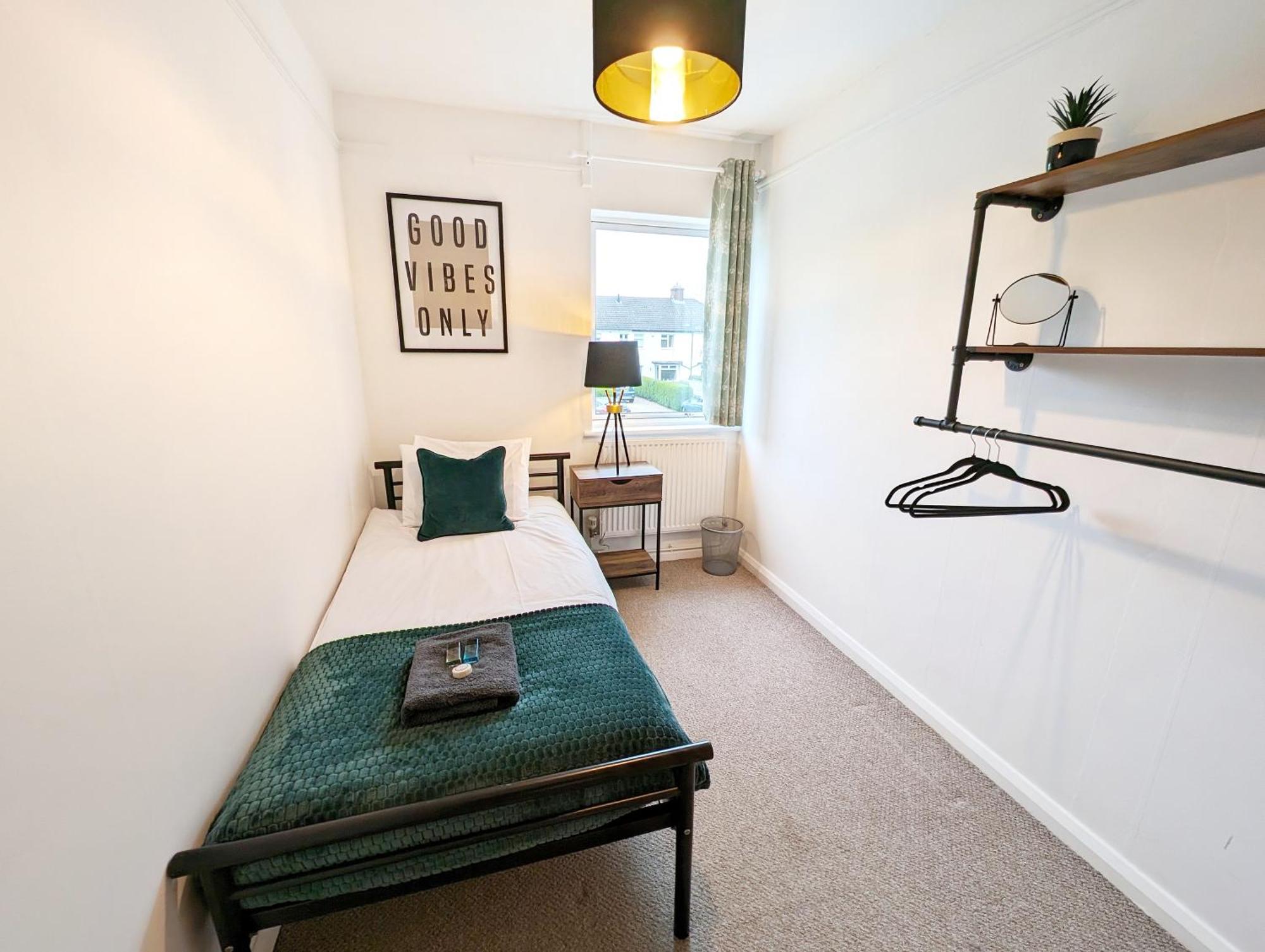 Central Cambridge, Charming 3-Bed House With Free Parking! Екстериор снимка