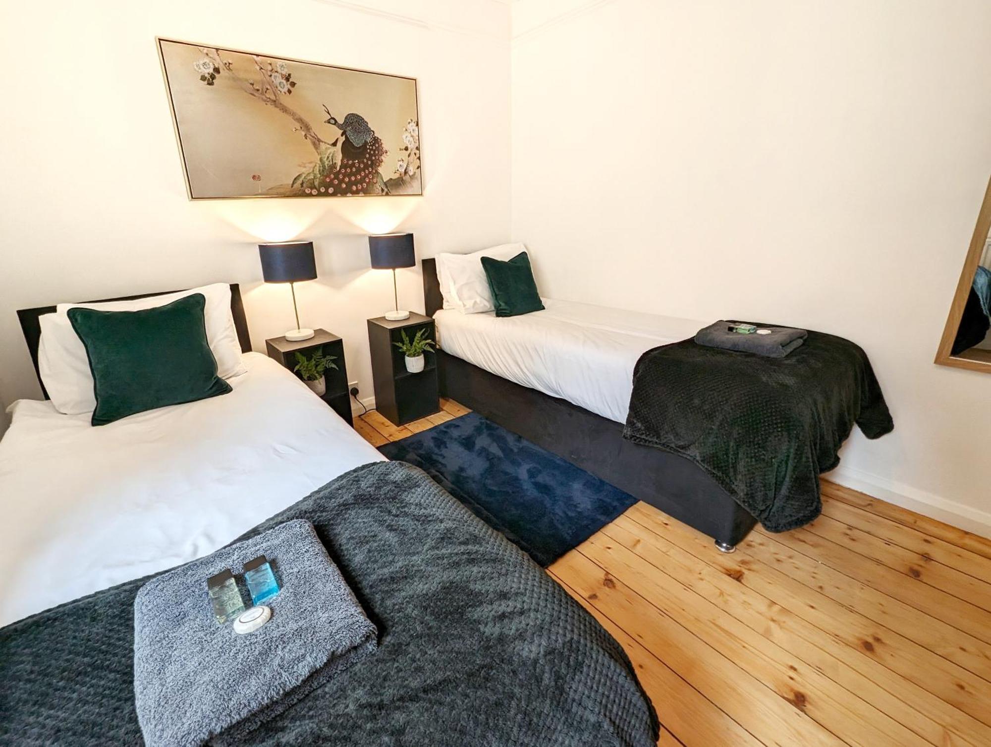 Central Cambridge, Charming 3-Bed House With Free Parking! Екстериор снимка